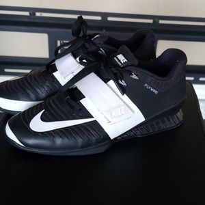 Nike Romaleos 3 women's size 8.5